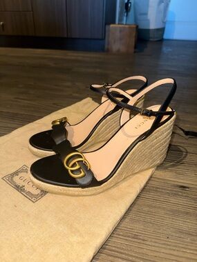 Gucci Aitana Black Leather Wedge Espadrille Sandals - Size 39